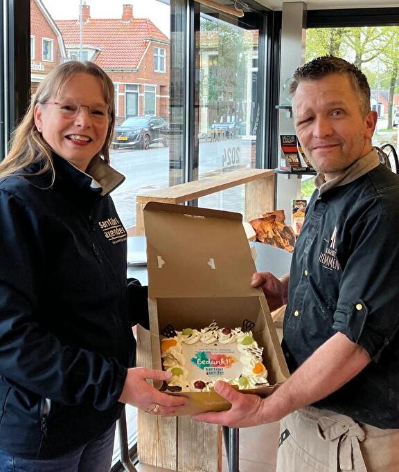 Slagerij Hemmen gefeliciteerd met de 300ste opdracht 
